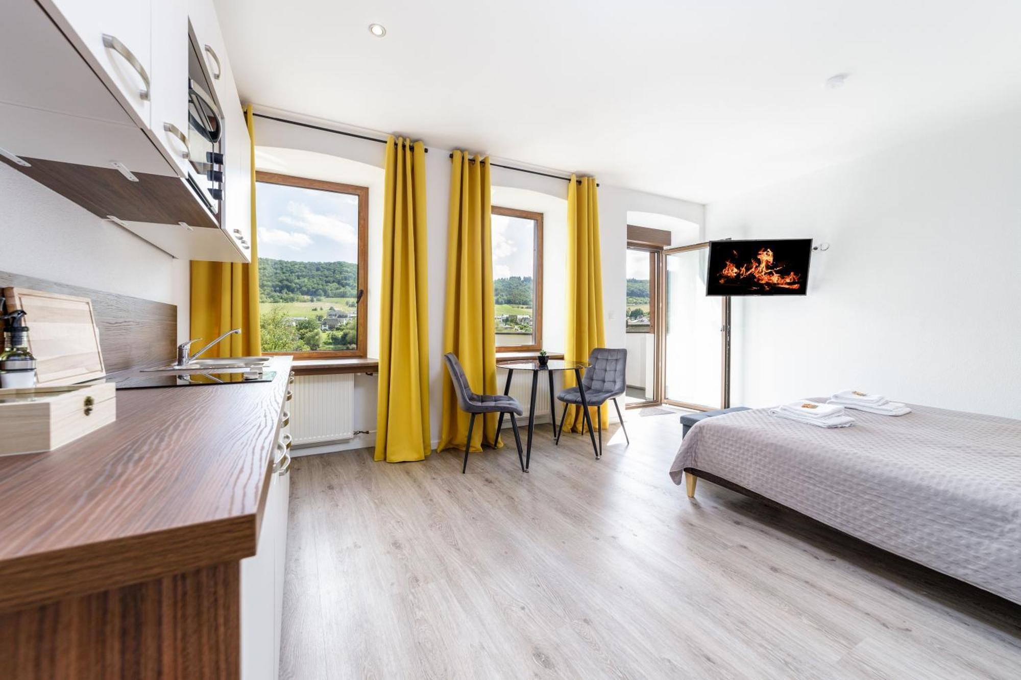 Vonmos Moselblick Apartments Kinheim Zewnętrze zdjęcie