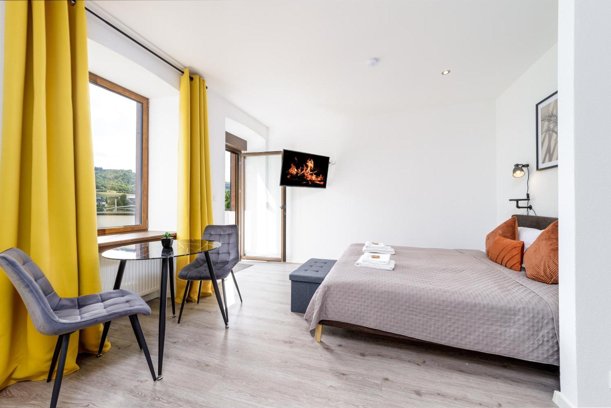 Vonmos Moselblick Apartments Kinheim Zewnętrze zdjęcie