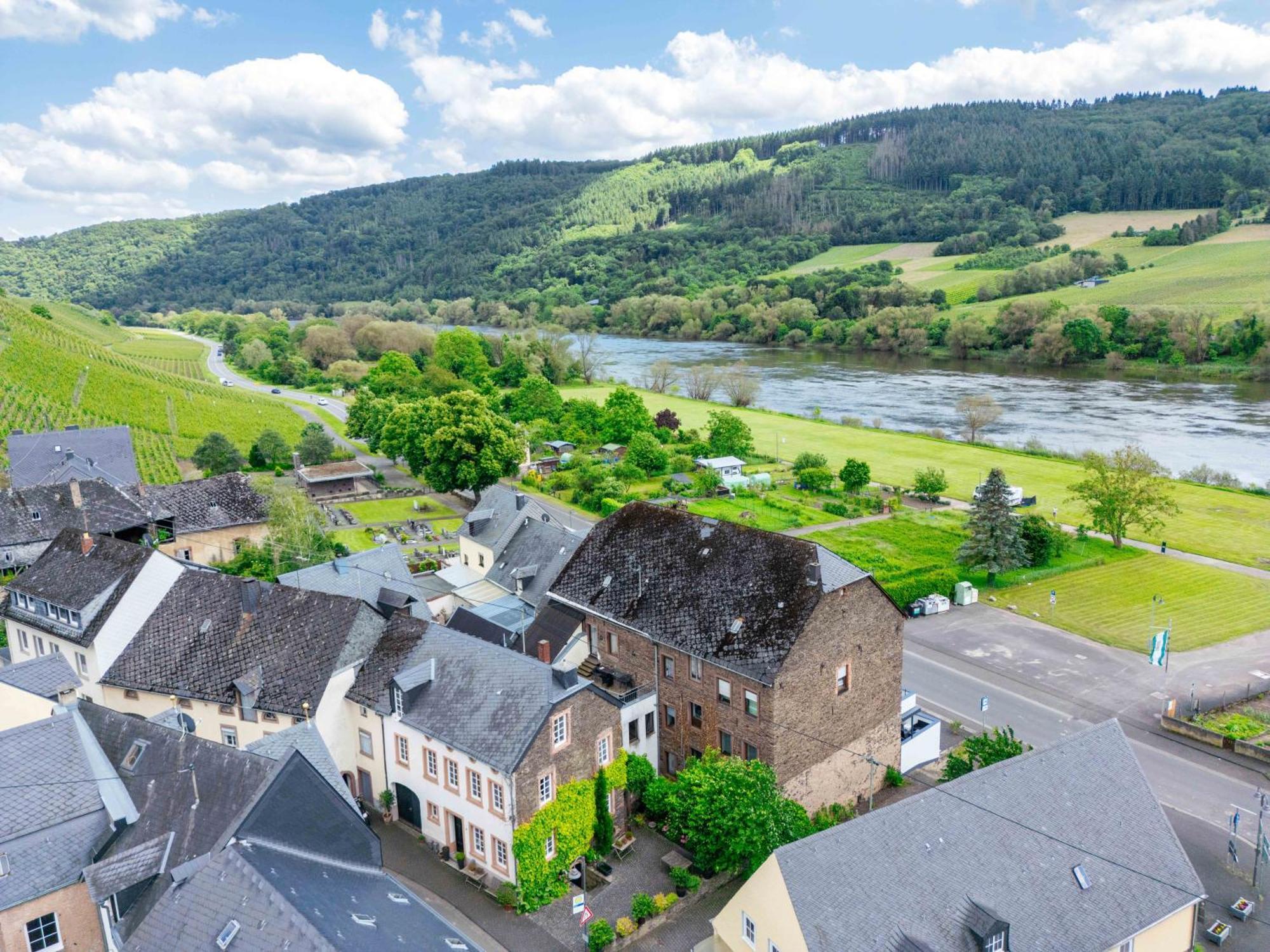 Vonmos Moselblick Apartments Kinheim Zewnętrze zdjęcie